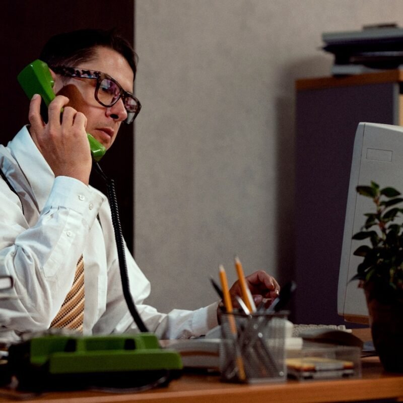 Report Financial Crime Fast